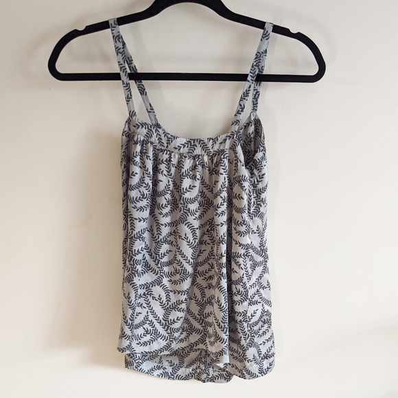 100% Silk Grey Ruffle Top - Picture 2 of 4